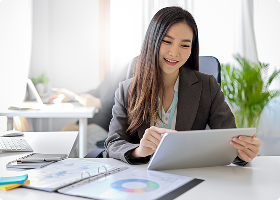 Pelaporan Jelas dan Siap Digunakan