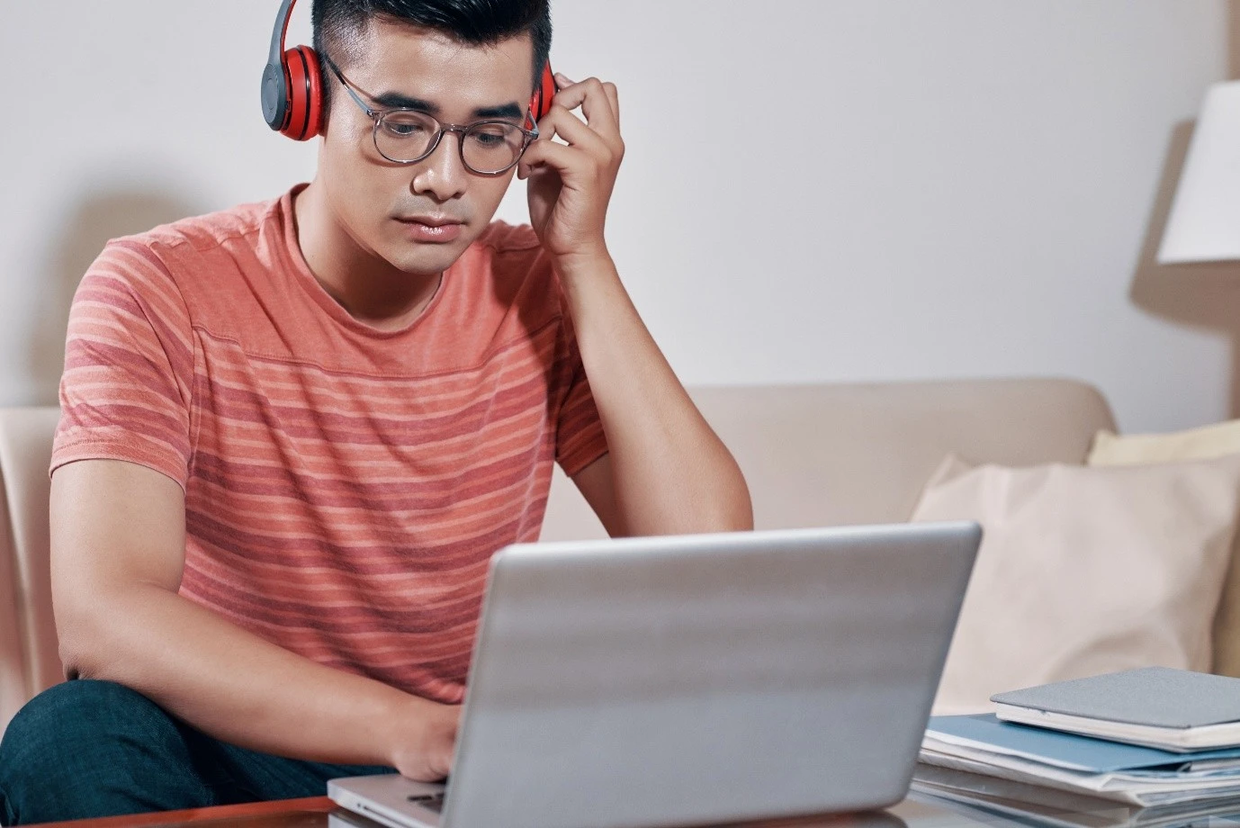 Online vs Offline Psychometric Tests: Which Is Better for Recruitment?