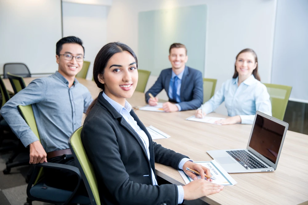 The Helpers (Social): Mengapa Mereka Sering Berhasil di HR dan Pendidikan?